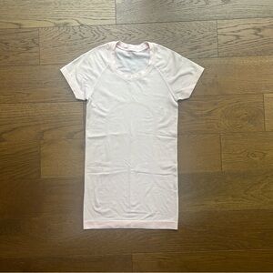 Lululemon Swiftly Tech Short Sleeve Shirt 2.0
